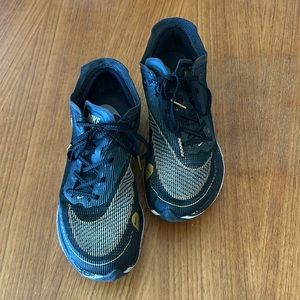 Women’s Nike ZoomX Vaporfly Next% 2 size 6.5 in used condition